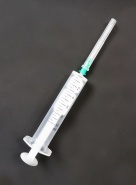 Шприц 10 мл двухдетальный, с иглой 08х40 мм (500 шт. в коробке)