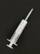 Шприц 20 мл двухдетальный, с иглой 08х40 мм (300 шт. в коробке)