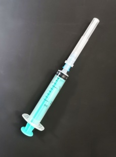 Шприц 3 мл трехдетальный, с иглой 06х30 мм (1200 шт. в коробке) фото 1675